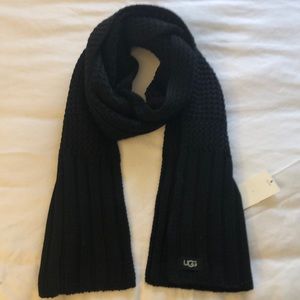 UGG knit textured cardigan scarf